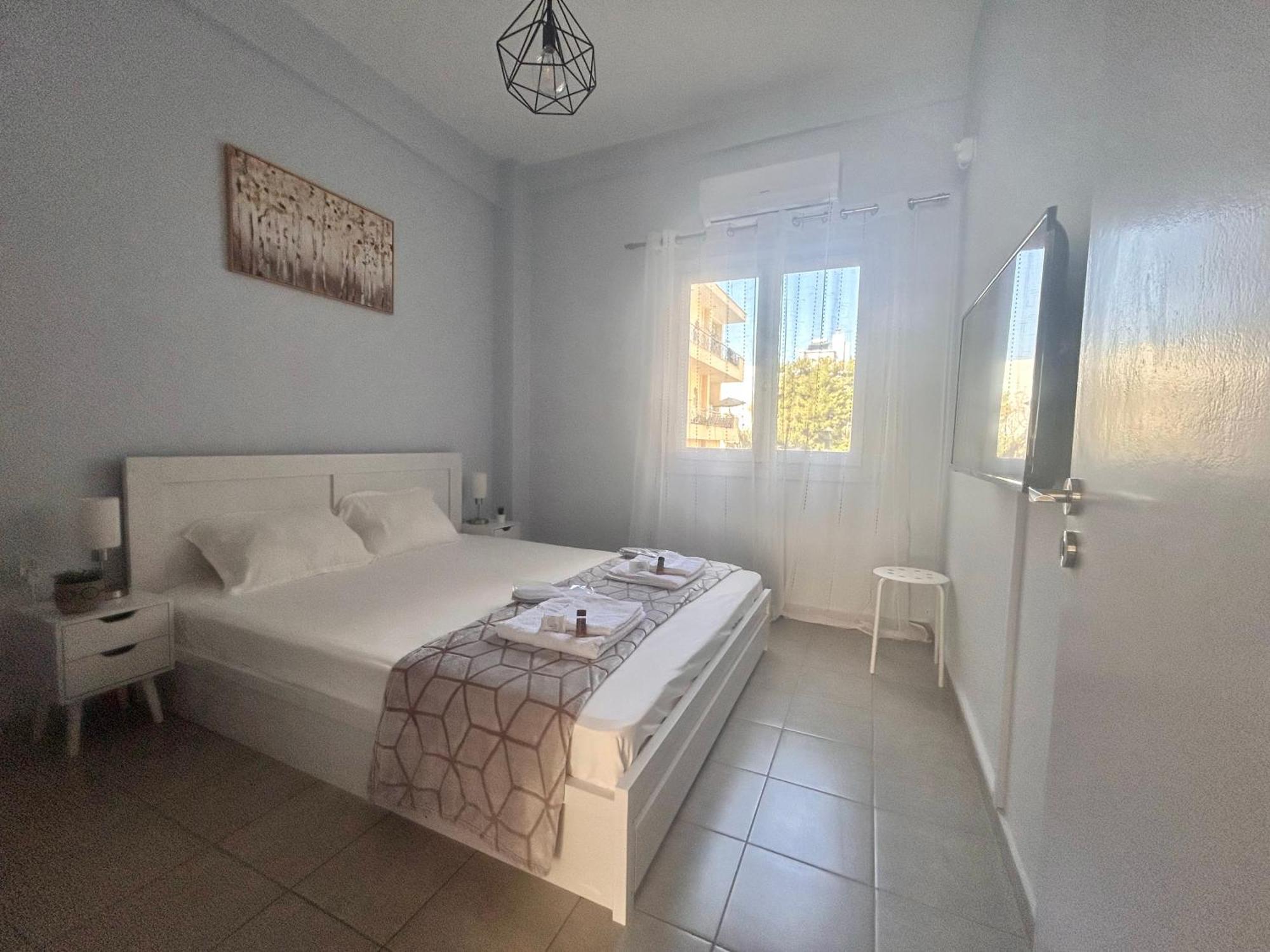 Aktis Apartment 3 Near Airport Луца Экстерьер фото