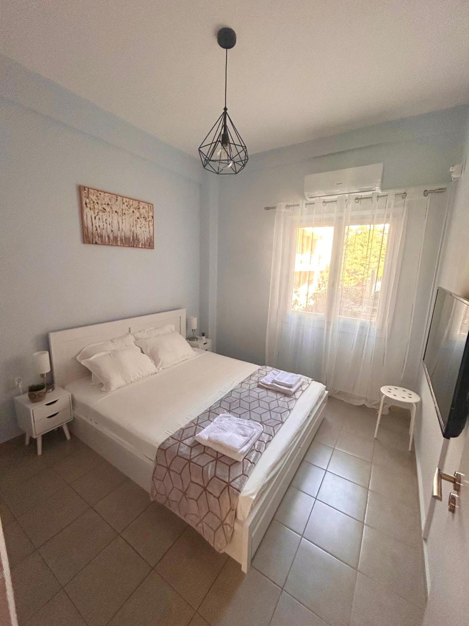 Aktis Apartment 3 Near Airport Луца Экстерьер фото